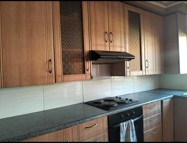 3 BEDROOM PROPERTY TO RENT IN CHROOM PARK
